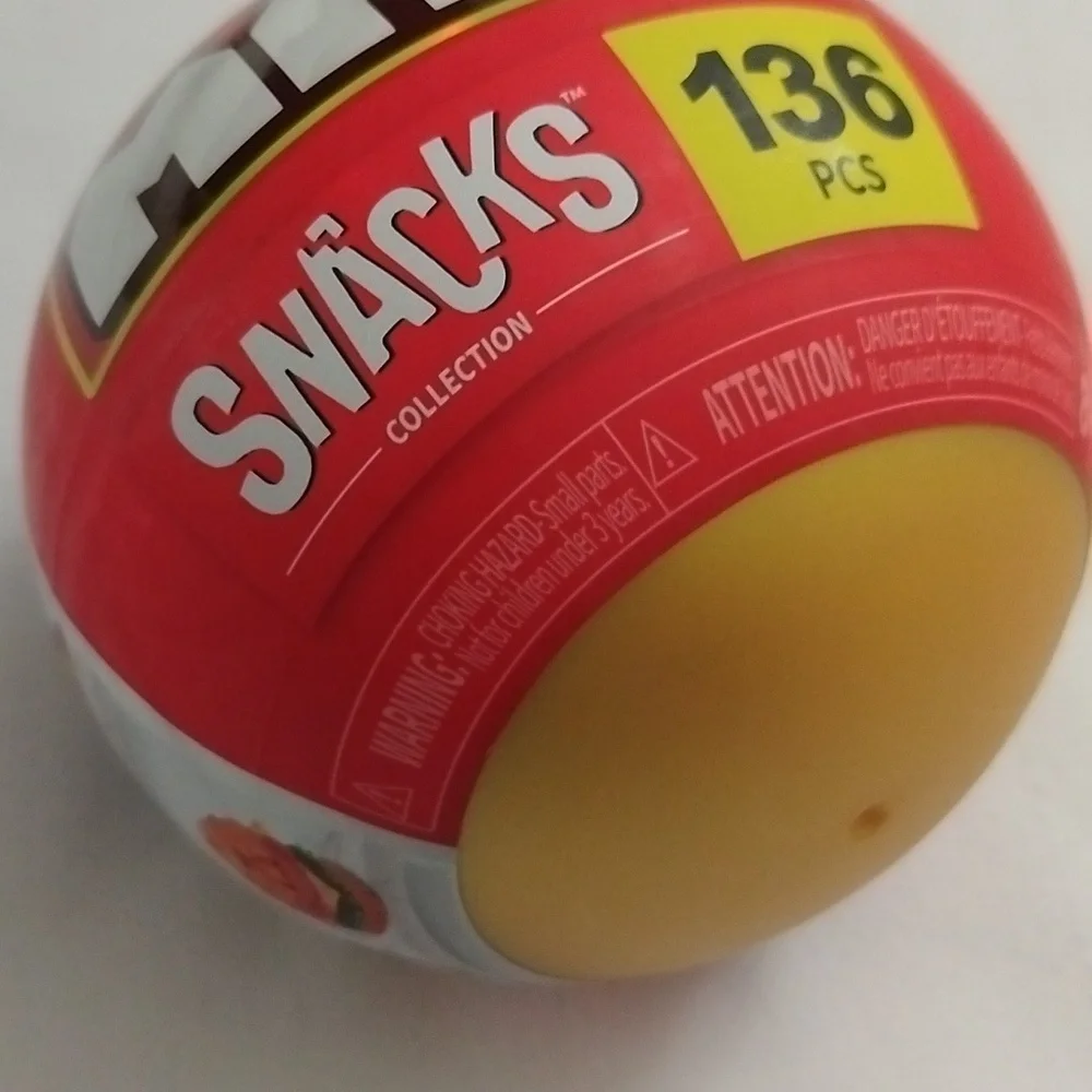 Snacks MAX Premium Snacks Series 1 Mystery Capsule Minis BURGER 136pcs SEALED